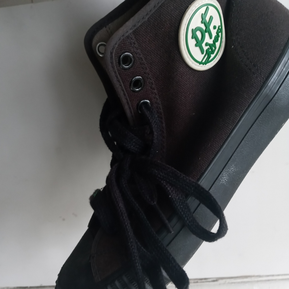 PF shoes